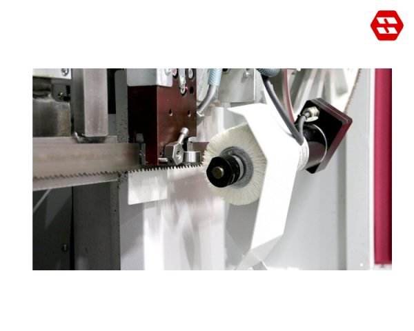 Electrically driven chip brush 2