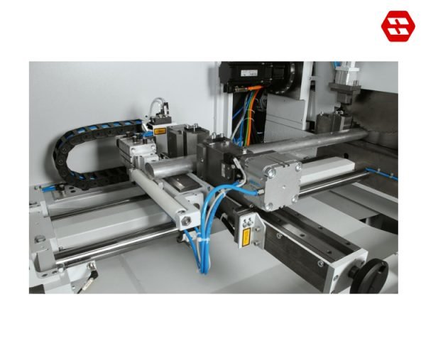 Feeding gripper with lift and shift device