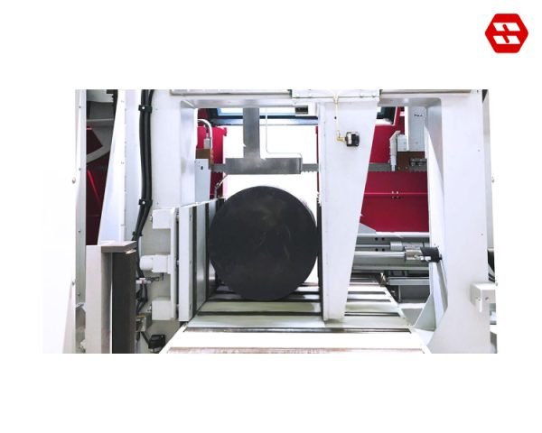 Massive feed gripper with ball screw 1